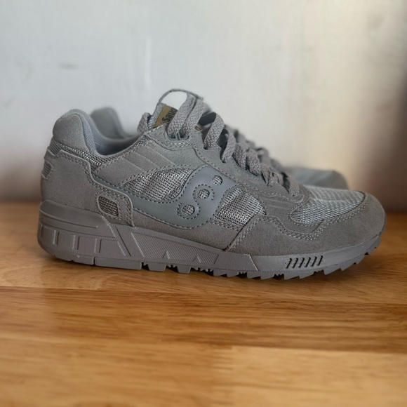 Saucony Other - Saucony shadow 5000 Grey Sneaker